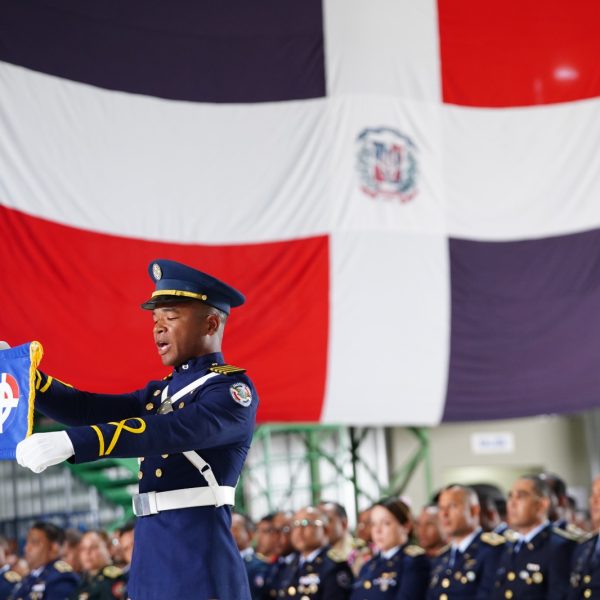 FARD celebra acto de condecoraciones en su 77 Aniversario