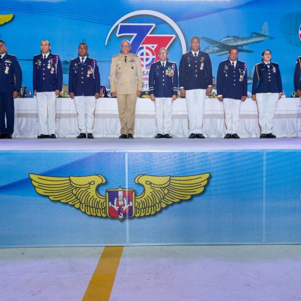 FARD celebra acto de condecoraciones en su 77 Aniversario