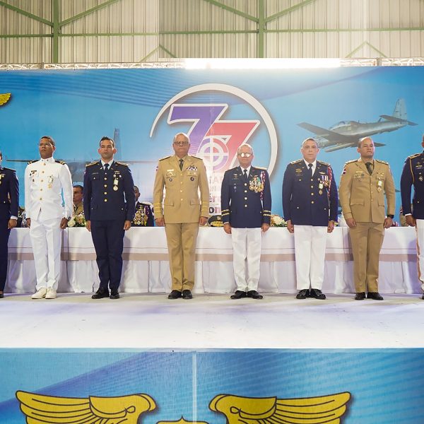 FARD celebra acto de condecoraciones en su 77 Aniversario