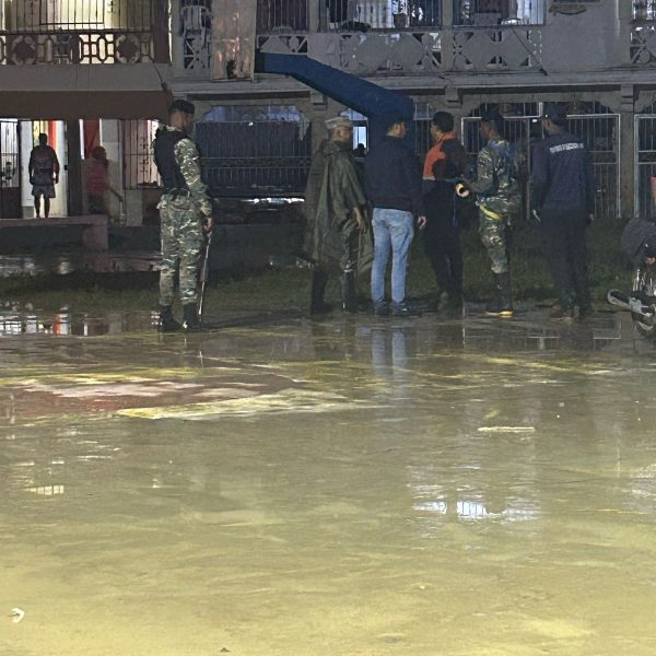 FARD en apoyo a la Defensa Civil y lls Bomberos en inundaciones en Puerto Plata