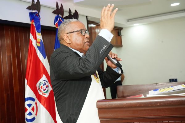 FARD conmemora XIII aniversario del Escuadrón de Defensa Aérea