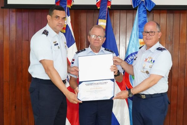 Escuadrón de Defensa Aérea celebra su XIII aniversario con fe, reconocimiento y compromiso patriótico