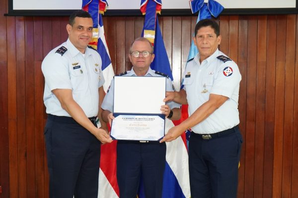 Escuadrón de Defensa Aérea celebra su XIII aniversario con fe, reconocimiento y compromiso patriótico