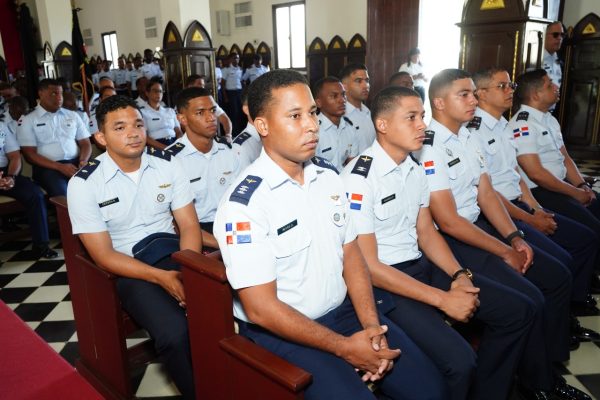 Escuadrón de Defensa Aérea celebra su XIII aniversario con fe, reconocimiento y compromiso patriótico