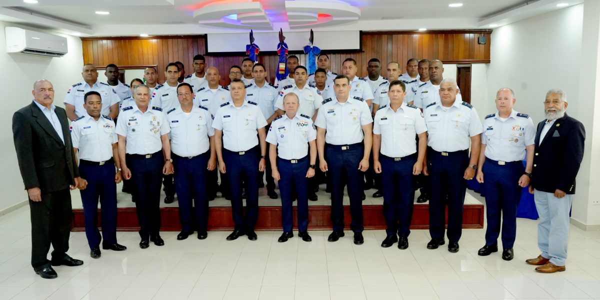 Escuadrón de Defensa Aérea celebra su XIII aniversario con fe, reconocimiento y compromiso patriótico