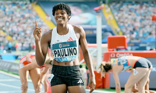 Velocidad y honor: Maryleidy Paulino brilla por la República Dominicana en la Liga Diamante