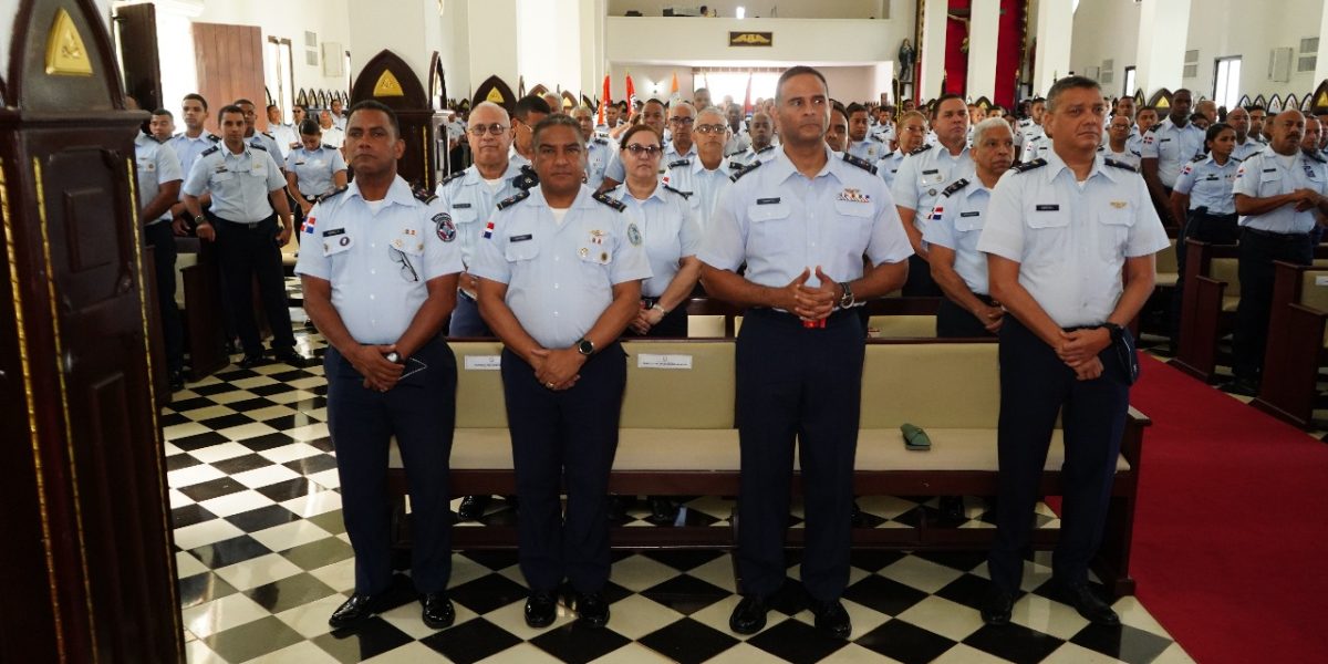 Fuerza Aérea de República Dominicana da inicio al mes de septiembre con solemne misa en la Base Aérea San Isidro