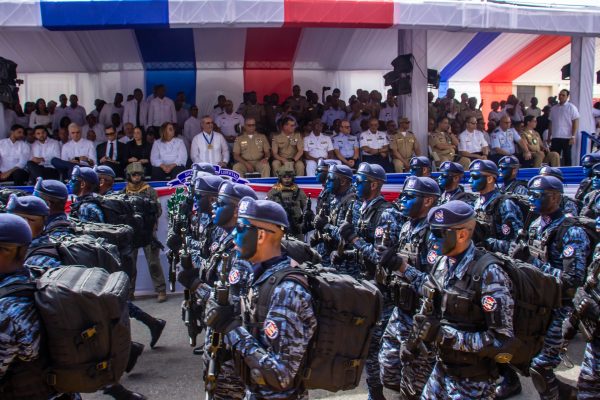 Fuerza Aérea de República Dominicana rinde honor a la Patria en 181º aniversario de la Constitución