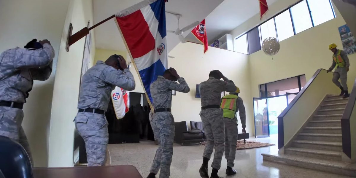 La Fuerza Aérea de República Dominicana participa en el 5to Simulacro Nacional de Evacuación por Terremoto