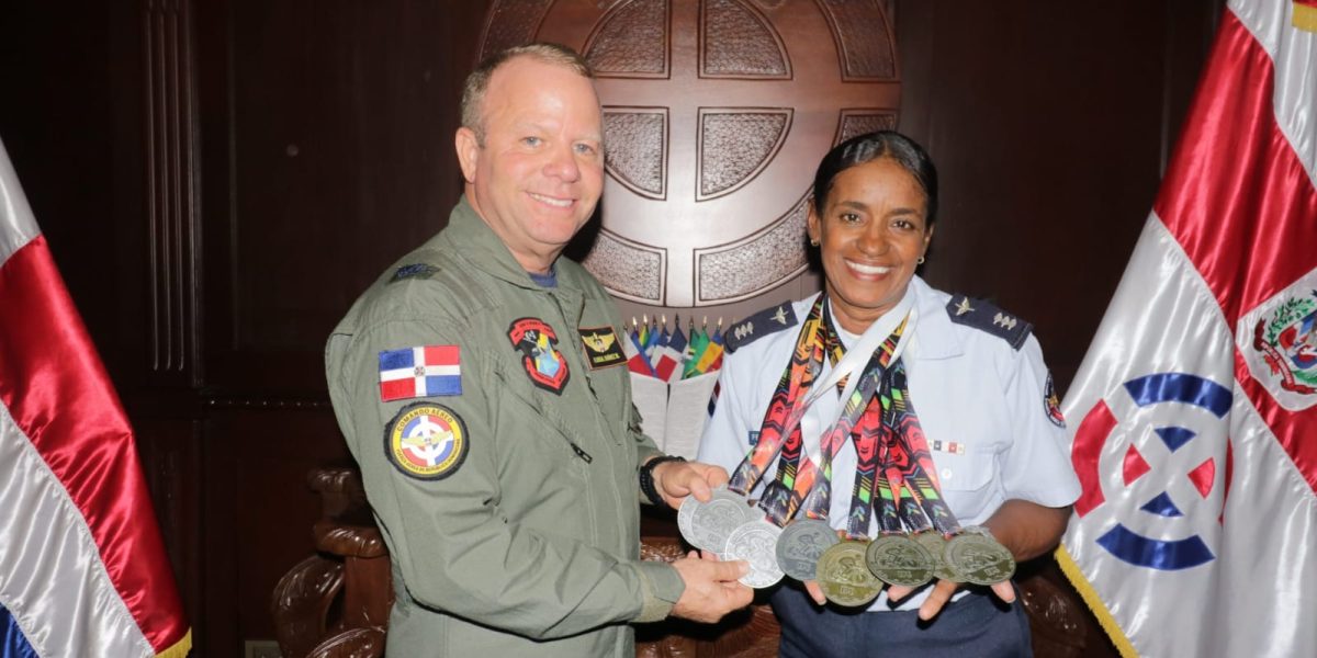 La Fuerza Aérea de República Dominicana felicita a la Capitán Juana Isidra Fernández Veras por su destacada actuación en el Campeonato Panamericano Másters 2025