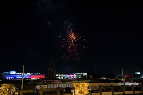 Ministerio de Defensa y ADEOFA Celebran el Tradicional Encendido del Árbol de Navidad en el Recinto Militar "General de División Matías Ramón Mella"