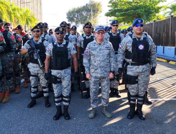 El Presidente Luis Abinader Lanza la Operación Navidad con Garantía de Paz 2.0 para Reforzar la Seguridad en Todo el País