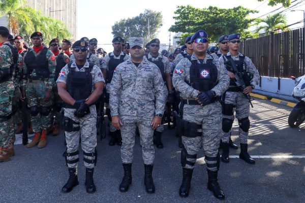 El Presidente Luis Abinader Lanza la Operación Navidad con Garantía de Paz 2.0 para Reforzar la Seguridad en Todo el País
